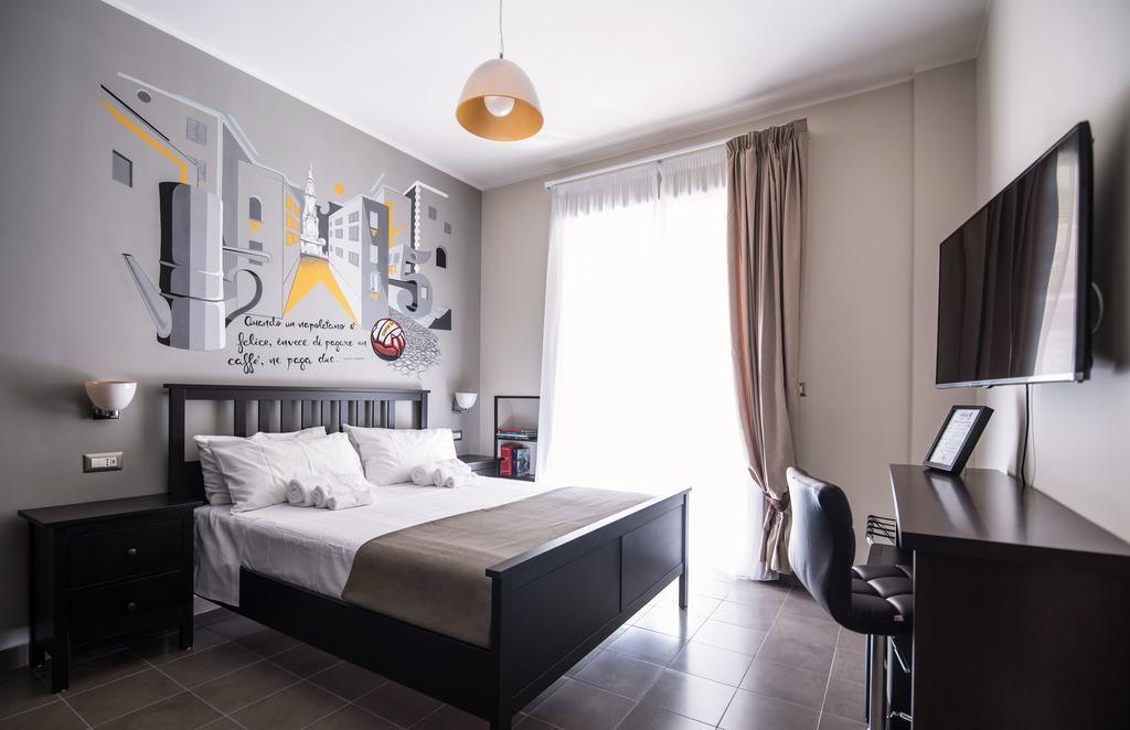 Bed And Breakfast Via Toledo 156 Napoli Ngoại thất bức ảnh
