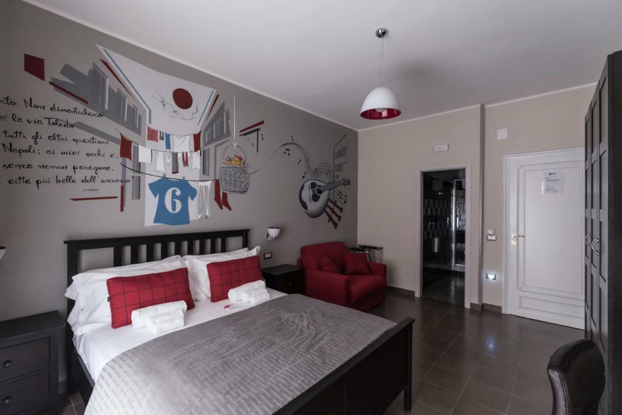 Bed And Breakfast Via Toledo 156 Napoli Ngoại thất bức ảnh