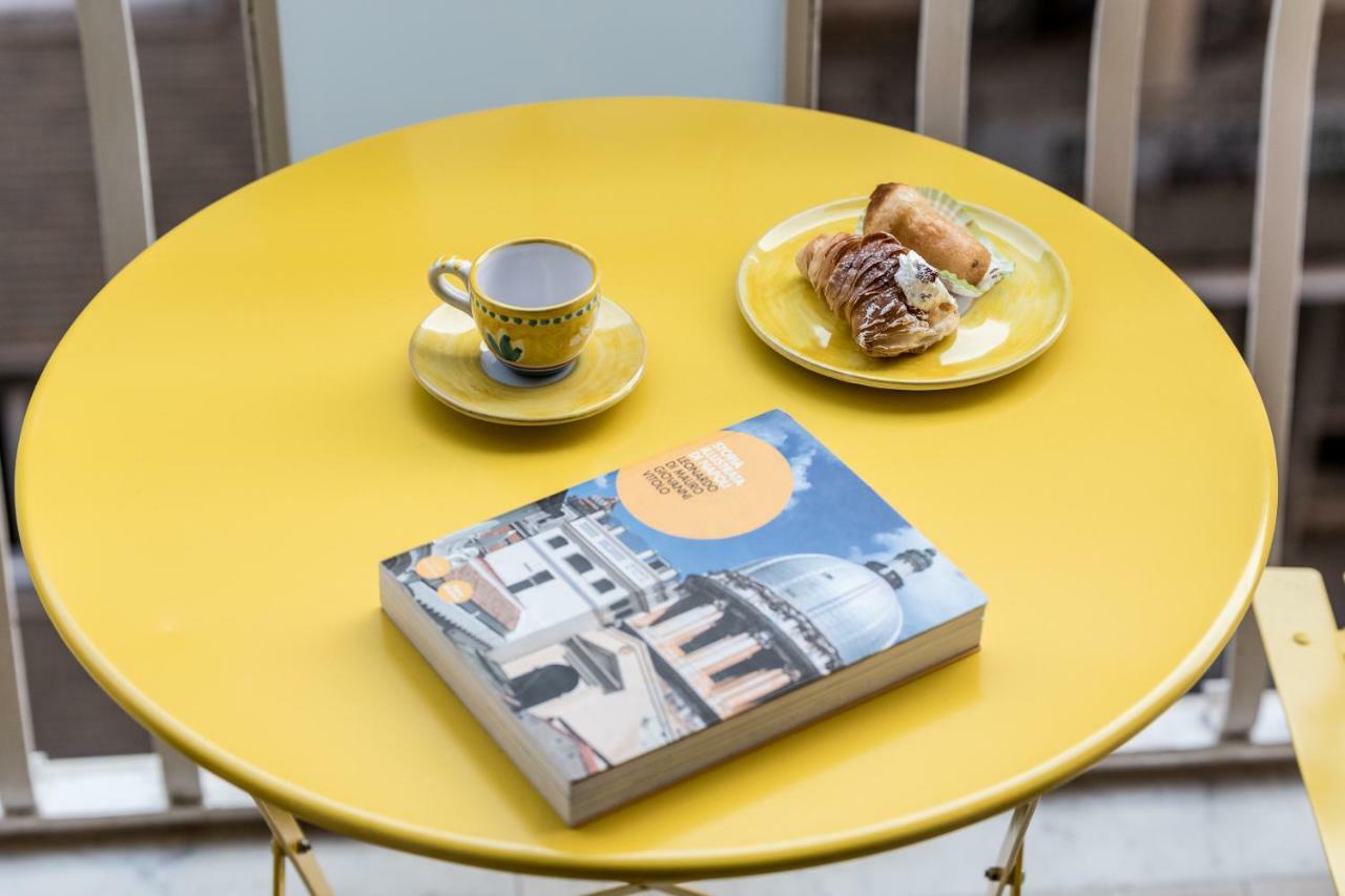 Bed And Breakfast Via Toledo 156 Napoli Ngoại thất bức ảnh